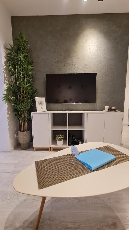Apartment Near Congress Centre I. Прага Экстерьер фото